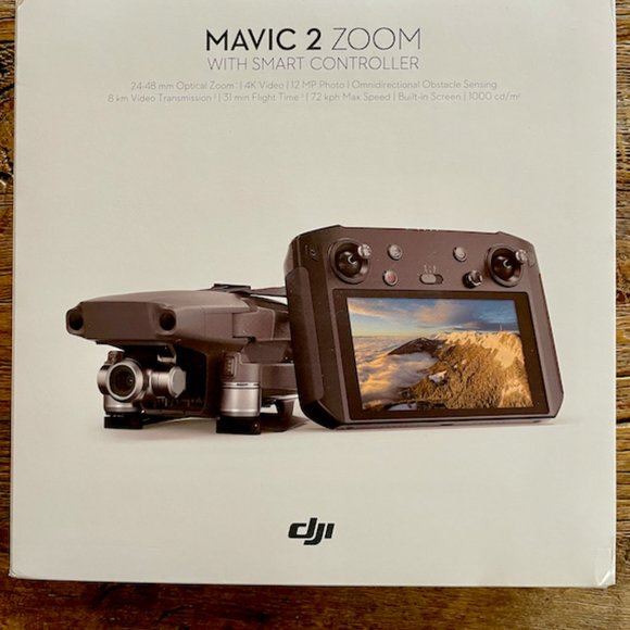 New DJI Mavic 2 Zoom with Smart Controller - Picture 7 of 14